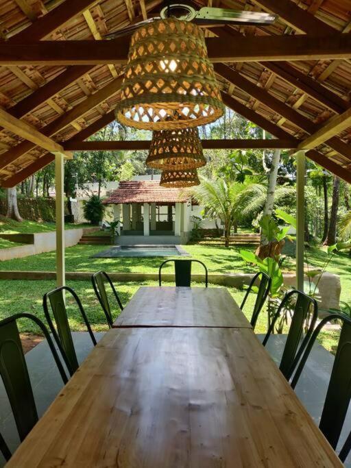 Pool Villa - The Humming Trees, Pala Lālam エクステリア 写真