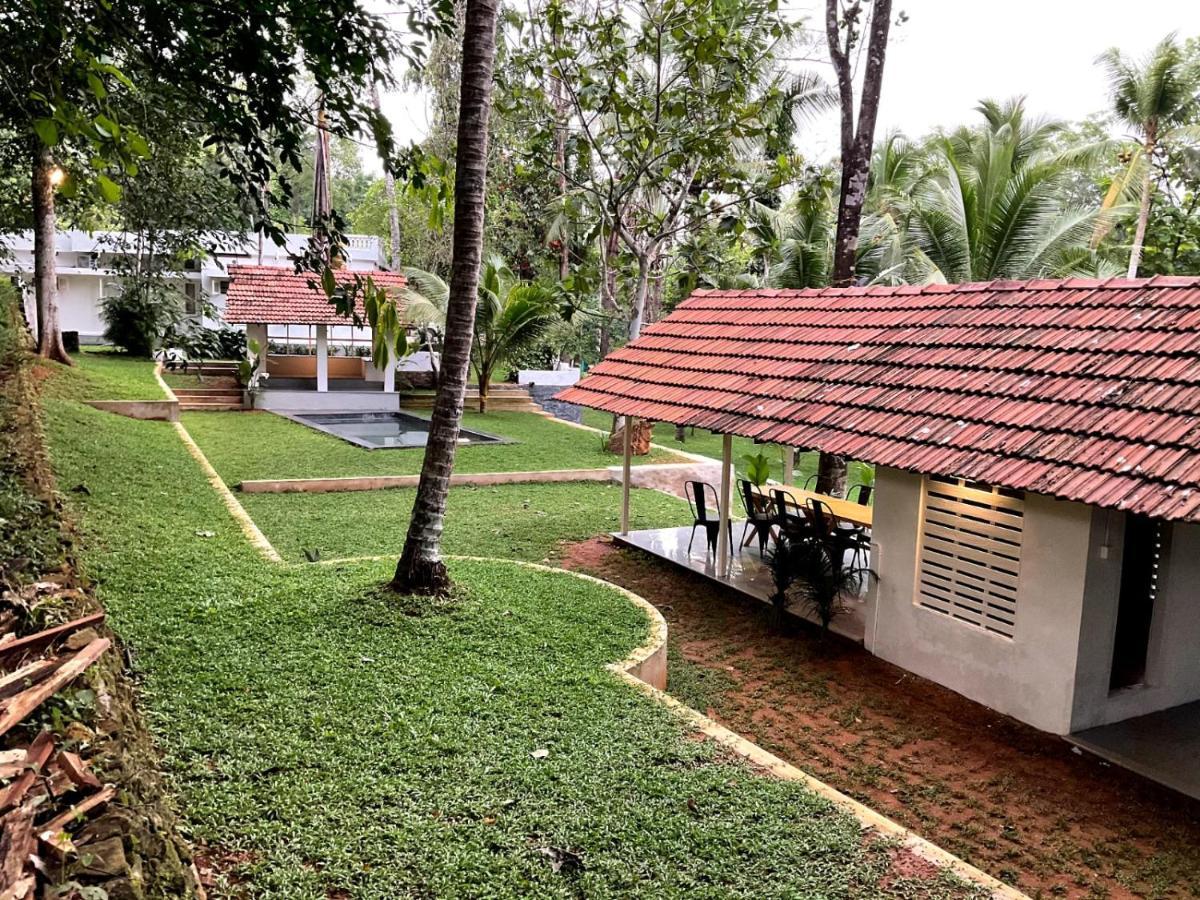 Pool Villa - The Humming Trees, Pala Lālam エクステリア 写真