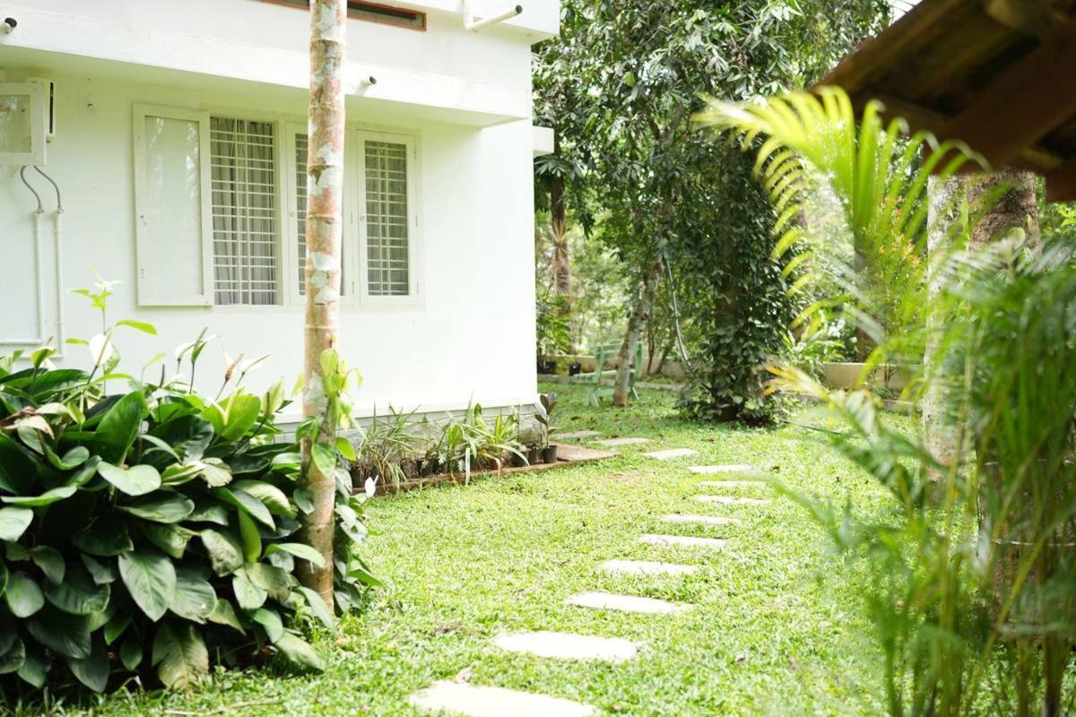 Pool Villa - The Humming Trees, Pala Lālam エクステリア 写真